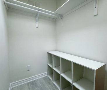 For Lease - 130 Carolbreen Square Unit# Basement, Toronto, Ontario - Photo 2