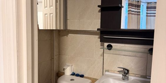 Studio Flat, Dehar Crescent, NW9 - Photo 3