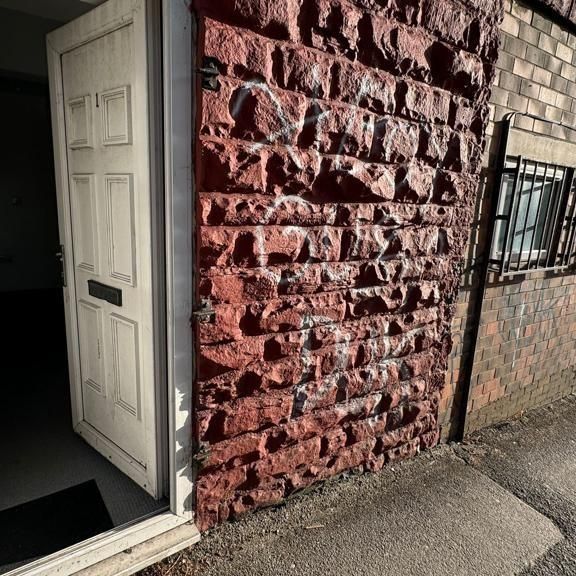 3 bedroom flat to rent - Photo 1