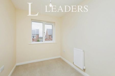 3 bedroom semi-detached house to rent - Photo 4