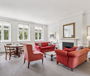 Lennox Gardens, London, SW1X - Photo 1