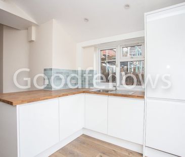 4 bedroom mid terraced house to rent, - Photo 6
