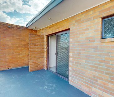 1/138-140 Lang Street, Kurri Kurri NSW 2327 - Photo 4