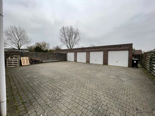 Gerenoveerd appartement met ruim terras en garagebox - Photo 1