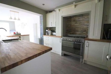 Churchill Road, Barton Le Clay, Bedfordshire, MK45 - Photo 5