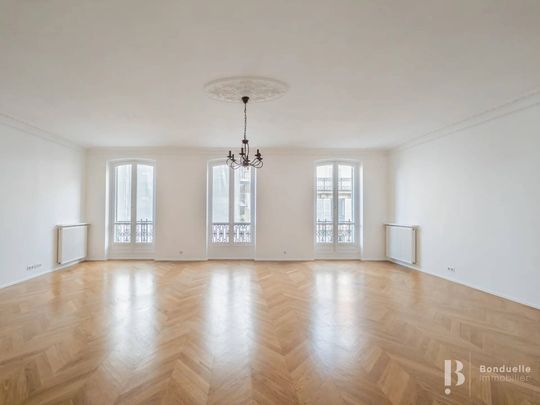 Rental Apartment Paris 8th - Photo 1