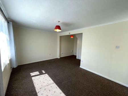 Pendleton, Peterborough, Cambs, PE3 - Photo 3