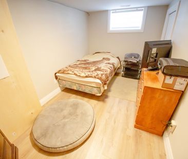 APARTMENT FOR RENT IN BRANTFORD - Photo 2