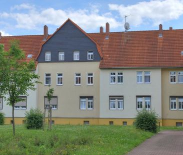 Gepflegte 3-Raum-Wohnung mit Einbauküche sucht Nachmieter! - Photo 6