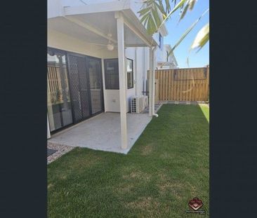 4 Bedroom Townhouse - Photo 3