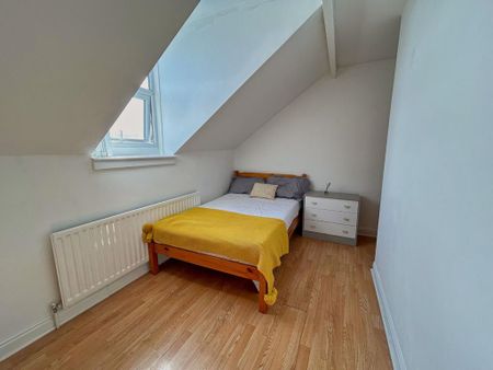 5 bedroom house share to rent - Photo 4