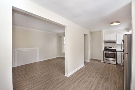 For Lease - 53 Glendora Avenue, Toronto, Ontario - Photo 2