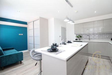 1 bedroom in a house share to rent - Photo 2