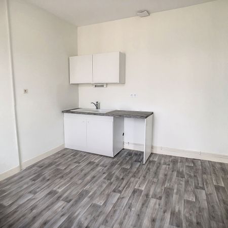 A LOUER - Appartement Carentan Les Marais 2 pièce(s) 32 m2 - Photo 3