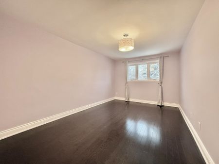 For Lease - 88 Chipwood Crescent, Toronto, Ontario - Photo 5