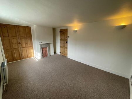 2 bedroom terraced house to rent - Photo 2
