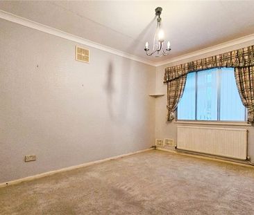 Park Road, Stanwell, Staines-upon-Thames, Surrey, TW19 7NT - Photo 3