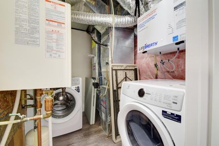 For Lease - 1369 Farmstead Drive, Milton, Ontario - Photo 2