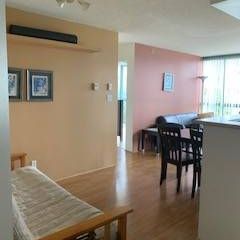 Large 2 bed, 2 bath at English Bay in a great location! - Photo 2