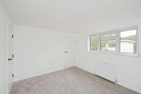 Farm Road, Neath, SA11 - Photo 2