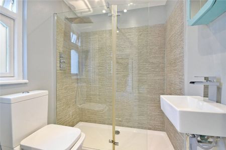 Oakfield Road - Photo 4