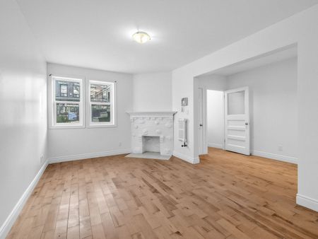 For Lease - 140 Cowan Avenue Unit# 2, Toronto, Ontario - Photo 3