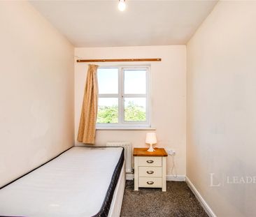 4 bedroom house to rent Ingles Drive, Worcester, Worcestershire, WR2 - Photo 5
