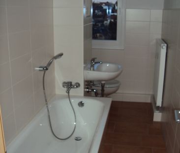 Gemütliche 2-Raum-Wohnung mit Badewanne u. Balkon - Foto 3