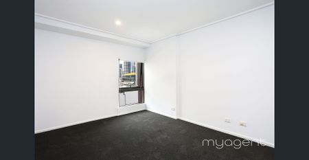 Modern City Living in the Heart of Melbourne - Photo 4