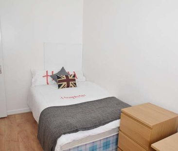 Standish Road, Fallowfield, Manchester, M14 - Photo 5