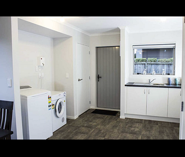 Private Studio - Fully Furnished - Photo 4