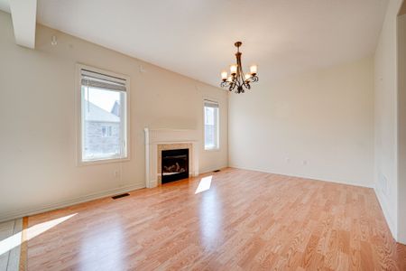 For Lease - 81 Estrella Crescent, Richmond Hill, Ontario - Photo 3