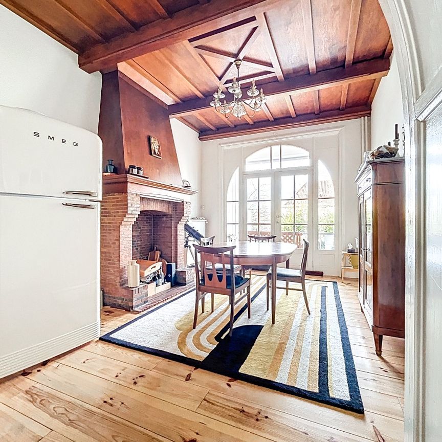 Prachtige gemeubileerde burgerwoning te huur in Ukkel - Photo 1