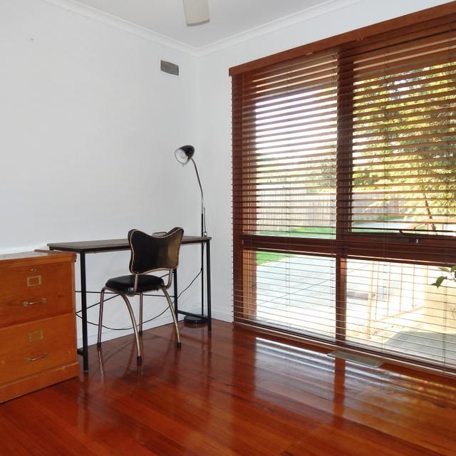 Spacious Unit in Ideal Location! - Photo 1