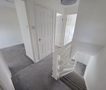 3 bedroom end of terrace house to rent - Photo 6