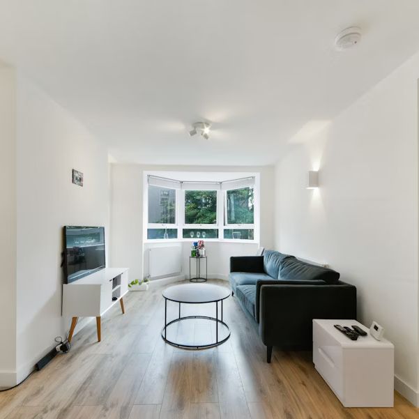 2 bedroom apartment - Photo 1