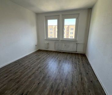 Moderne 3-Raum-Wohnung mit Balkon in Stadtlage! - Foto 1