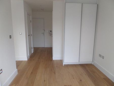 Studio to rent - Photo 5