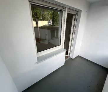 Helle 3-Zimmer-Erdgeschosswohnung mit Balkon in gepflegtem Mehrfami... - Photo 4