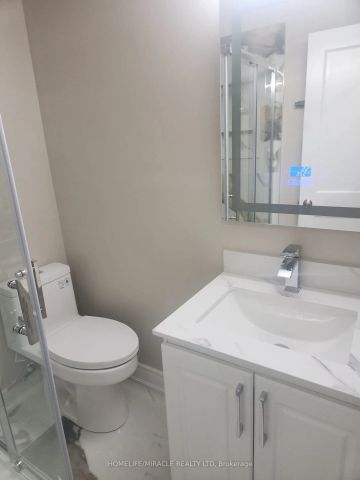 Condo Townhouse For Lease | W9030020 - Photo 2