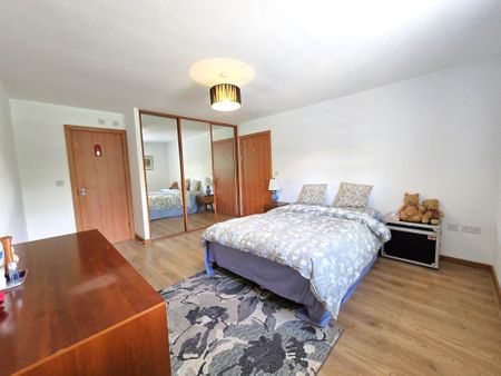 Waters Edge, Canterbury - Photo 5