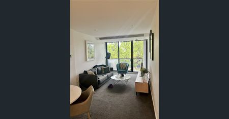Furnished 1 Bedroom Apartment in the Heart of Southbank - Photo 3