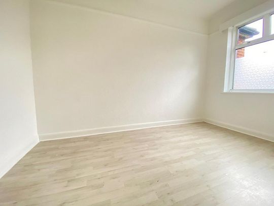 2 bedroom maisonette to rent - Photo 1