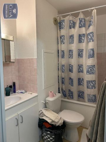 Location Appartement 1 pièce 23m² POITIERS 86000 - Photo 4