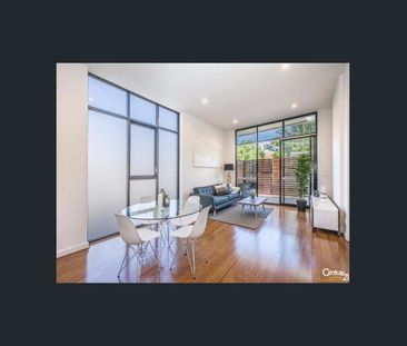 AVAILABLE FROM 28th FEBRUARY - Photo 3