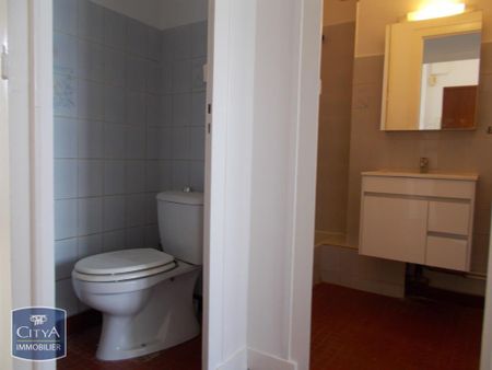 Location Appartement 3 pièces 45m² ST NAZAIRE 44600 - Photo 4