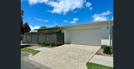 $680 per week Modern 3-Bedroom Townhouse in Redland bay - Photo 5
