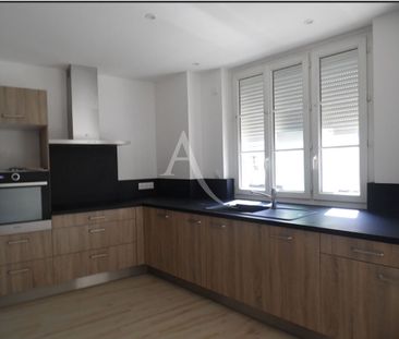 Location Maison 5 pièces 116m² JUIGNE SUR LOIRE 49610 - Photo 5