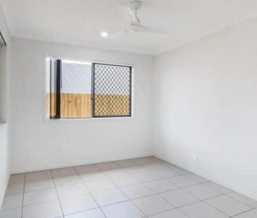 “Contemporary Comforts, Family Warmth & Everyday Convenience” - Photo 5