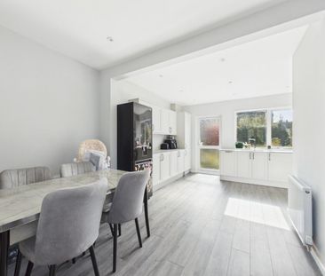 3 bedroom House To Let - Photo 4